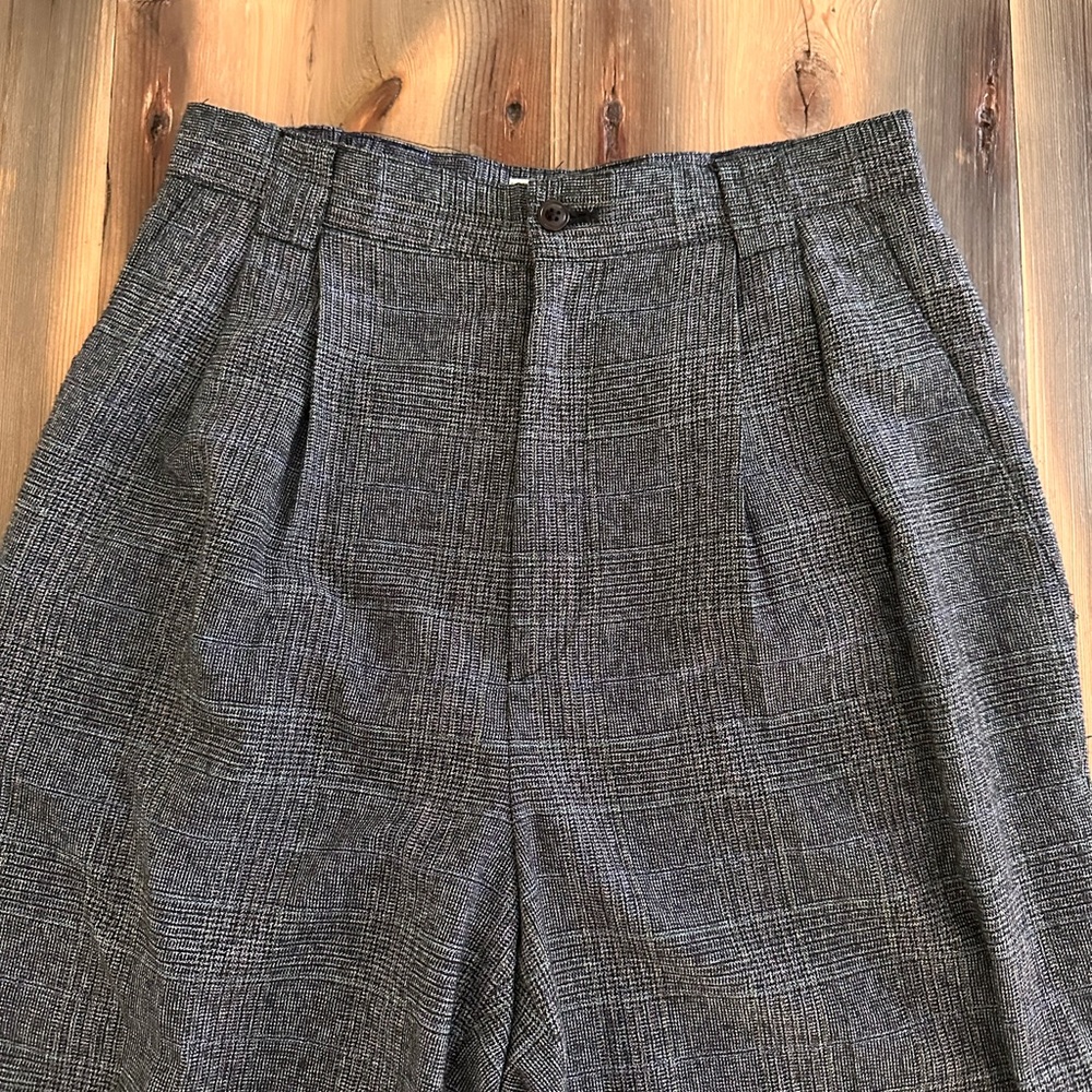 Lee David Collection Black and Grey Pleated Pants